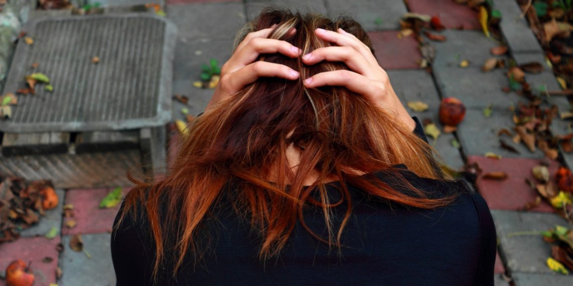 Оорумдун айынан жолдошум менен көп урушам. Гинеколог жооп берет