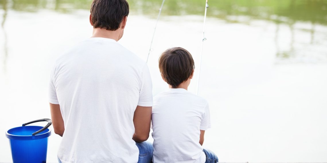 Атам инимди көбүрөөк жакшы көрөт. Адистен кеңеш