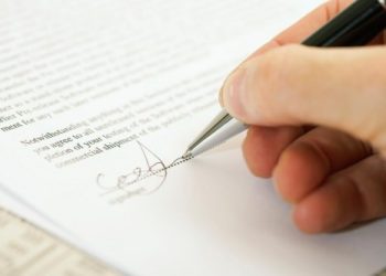 Атасынын колу жок кантем?