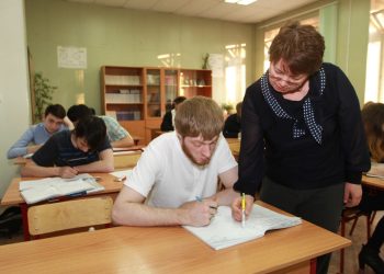 27 жаштагы жигит кечки мектепте окуй алабы? Адис жооп берет