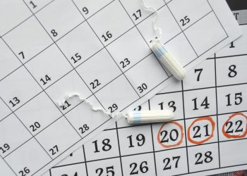 Төрөгөндөн бери айызым келе элек