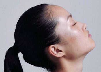 Бетимдеги сепкилди кантип кетирсем болот? Косметолог жооп берет