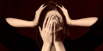 Баш эмне себептен лукулдап ооруйт? Невролог жооп берет