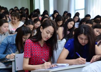 Группалаштарым бөлүп коёт