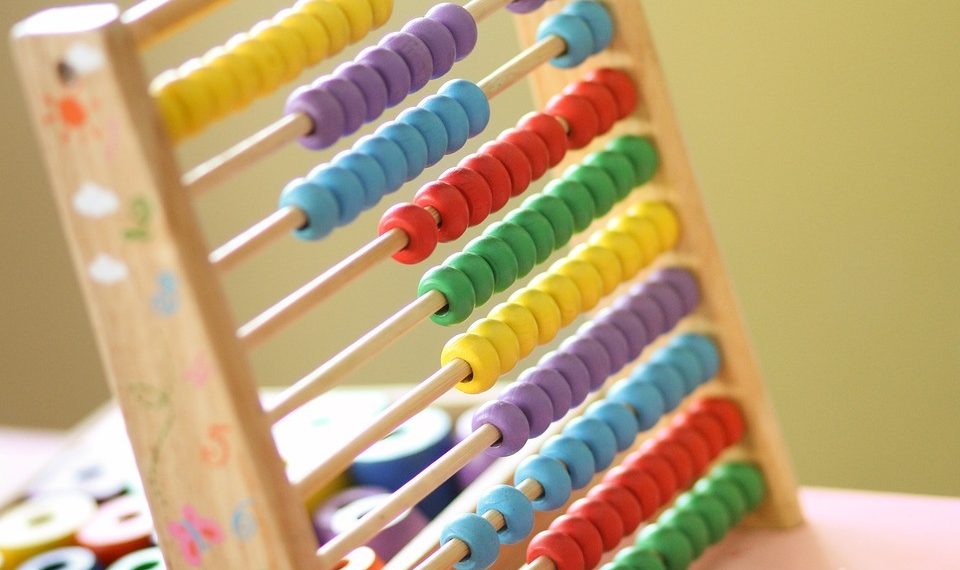 Математиканы жакшы билесиңби? Өзүңдү текшер