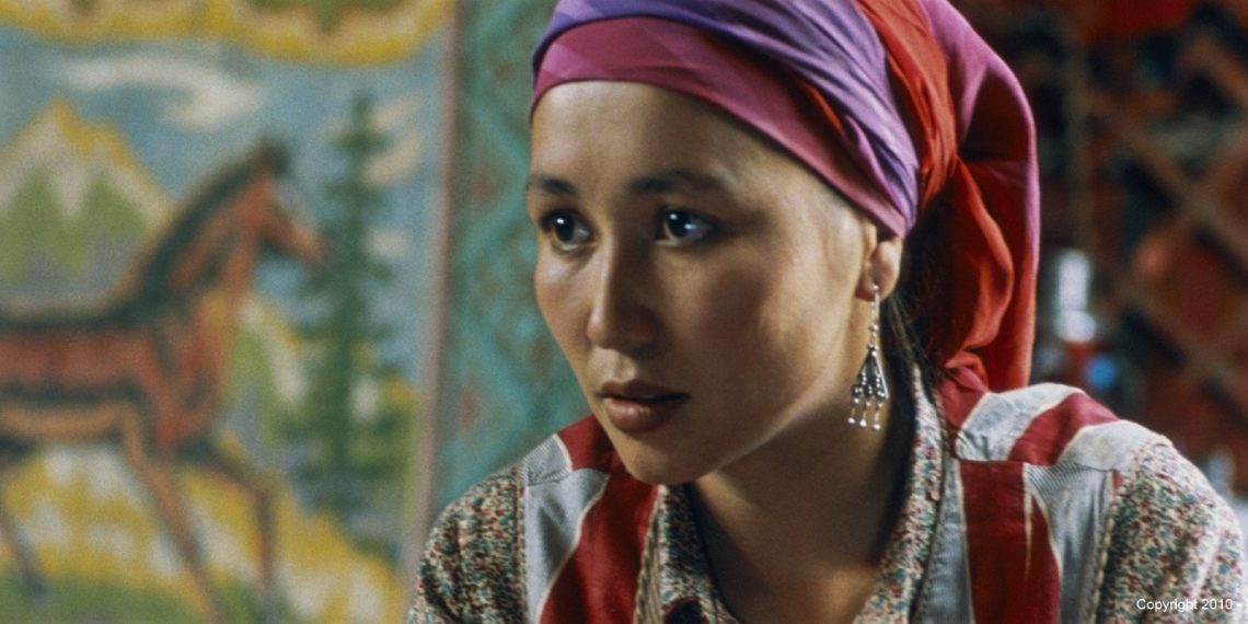 Апам берген акчасын милдет кылат