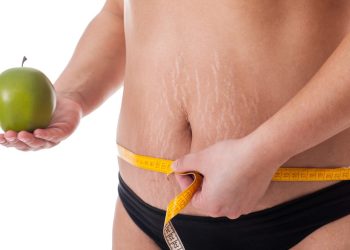 Төрөттөн кийинки ичимдеги “растяжканы” кантип кетирем? Косметолог жооп берет