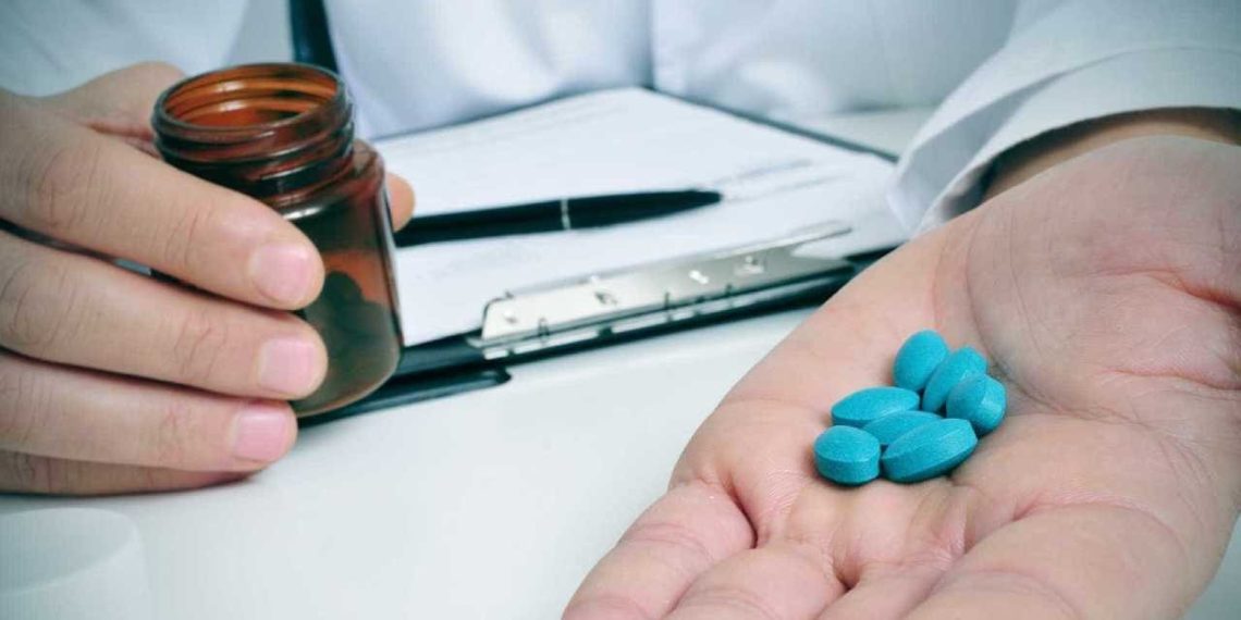 Гинеколог бойго бүтүрбөөчү дары берди