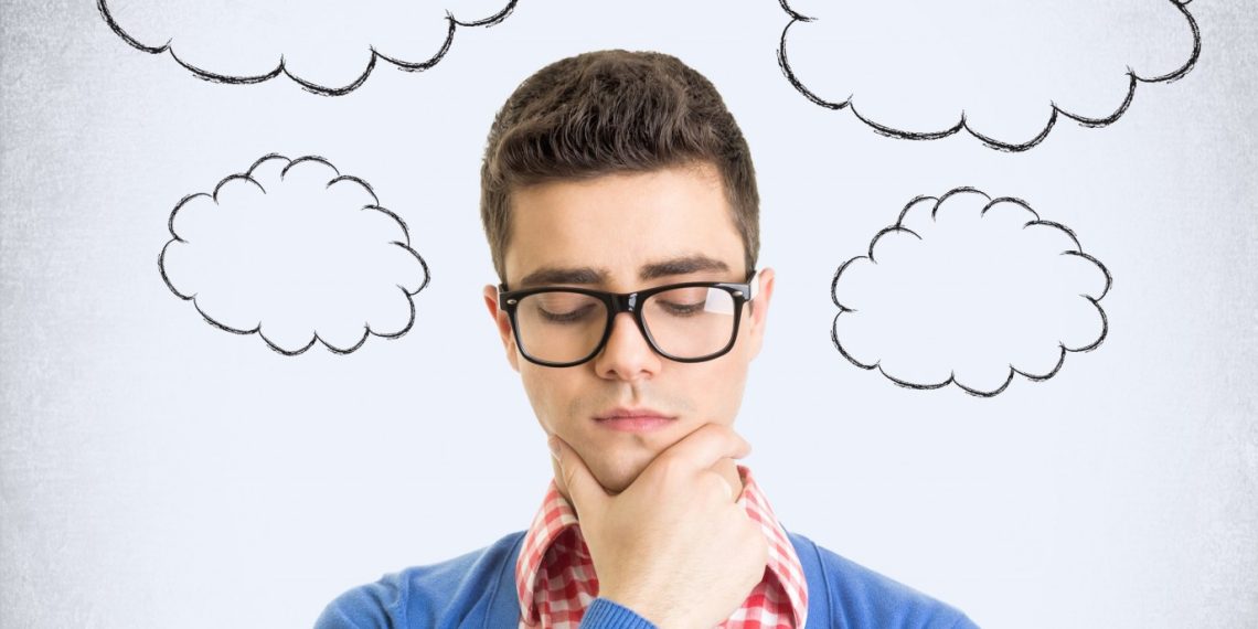 Эмне себептен жыныс мүчө кыйшык болот? Уролог жооп берет