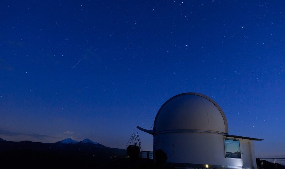 Астрофизиктерди кайсы университет даярдайт?