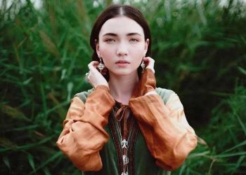 Кашым убакыт өткөн сайын суюлуп