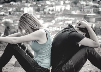 Сүйлөшкөн кызыма сезимдерим өчүп бараткандай. Эмне кылсам болот?