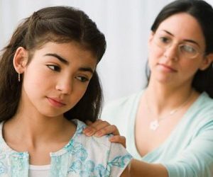 Апамды сүйгөнүнөн кызганам