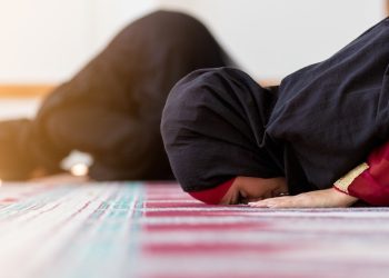 Айызың келген учурда намаз окуса болобу?