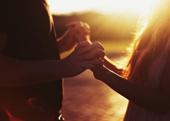 Апамдар бардар үй-бүлөгө келин болушумду каалашат