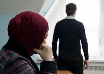 Талактан кийин башка менен никесиз жакындыкка барса болобу?