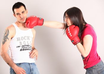 Турмушка чыкканыма 1 ай болду