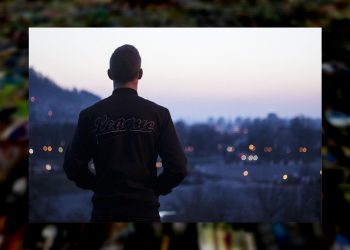 Досторум "бул апасынын баласы" деп шылдыңдайт