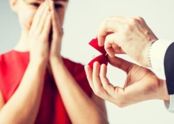 Үйлөнүүгө кайсыл убак (жаш) нормалдуу? Психолог кеңеш берет