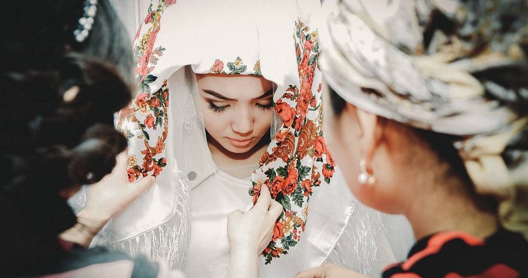 "Турмушка чык" деген сөздөн тажадым