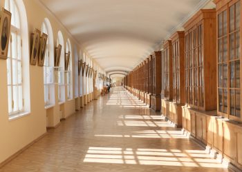 Коридор же колидор