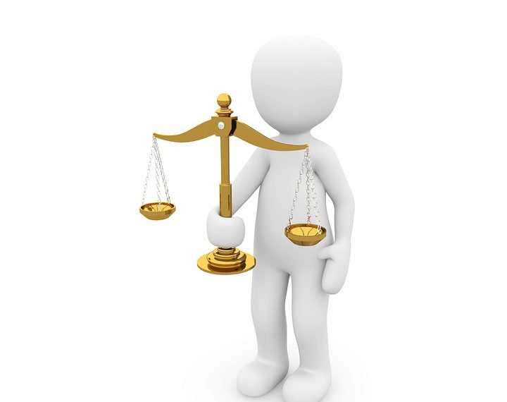 Милиционерлер мага басым көрсөтүштү