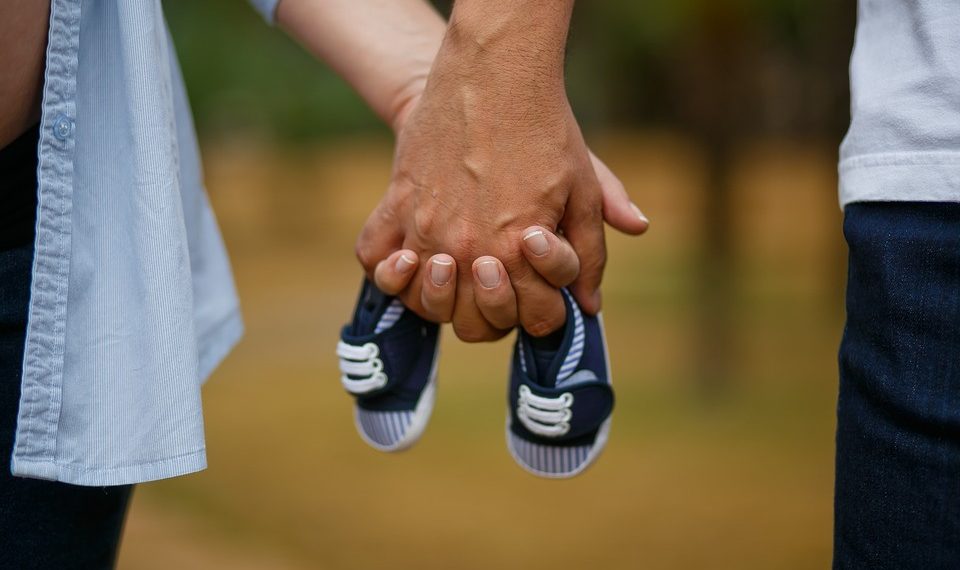 Боюмда бар. Ата-энем билбейт.