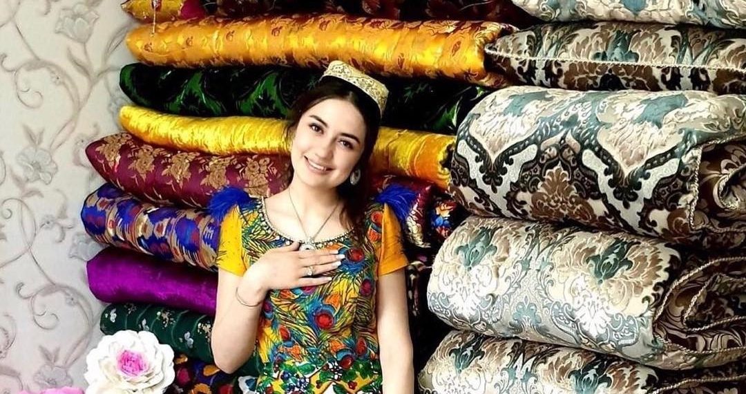 Келинчегим үйдөгүлөрдүн тилин түшүнбөй кыйналып жүрөт. Психологдун кеңеши