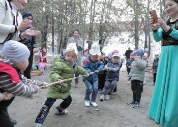 Балам кайын журтума кетем десе