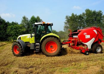 Лизингге тиешелүү шайманыбызды алалбай жатабыз. Адис жооп берет