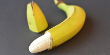 Сүннөткө отурса жыныстык катнаш узагыраак болот деген чынбы? Уролог жооп берет