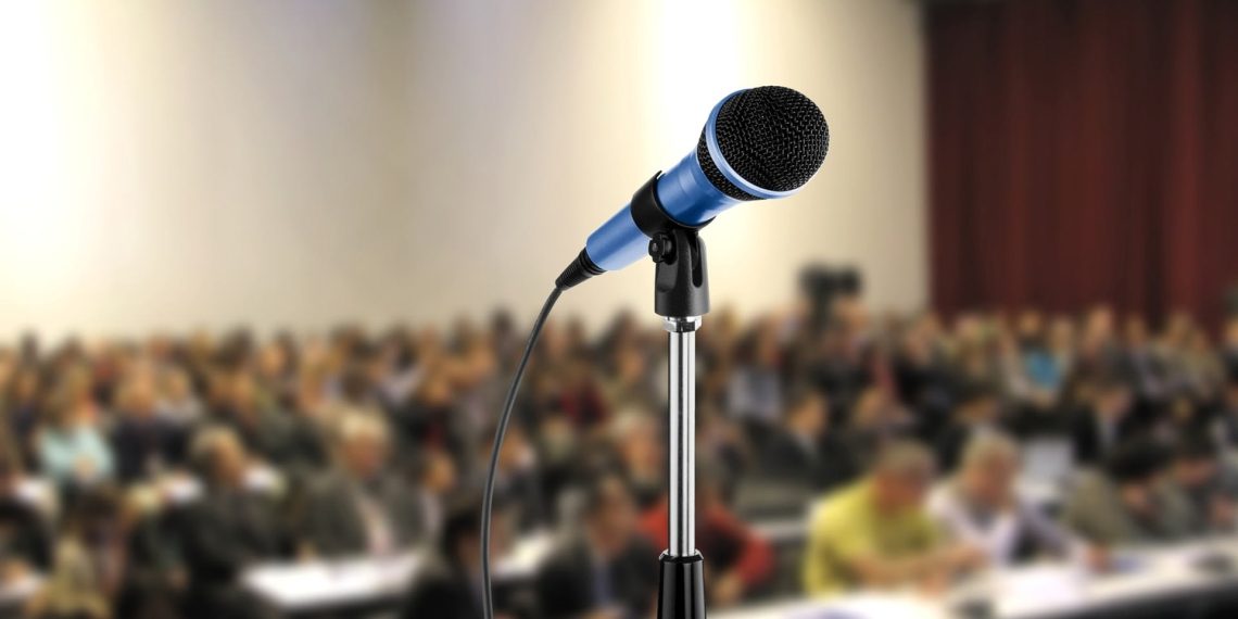 Эл алдына чыгып сүйлөгөндөн корком. Кеңеш бериңизчи?