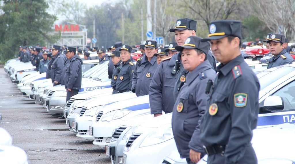 Милицияларга мыйзам иштебейби?