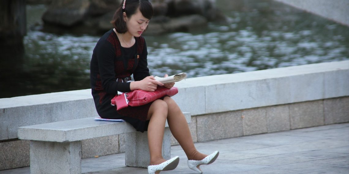 Жатыным кыйшыйып калыптыр. Ачыгын билгим келет