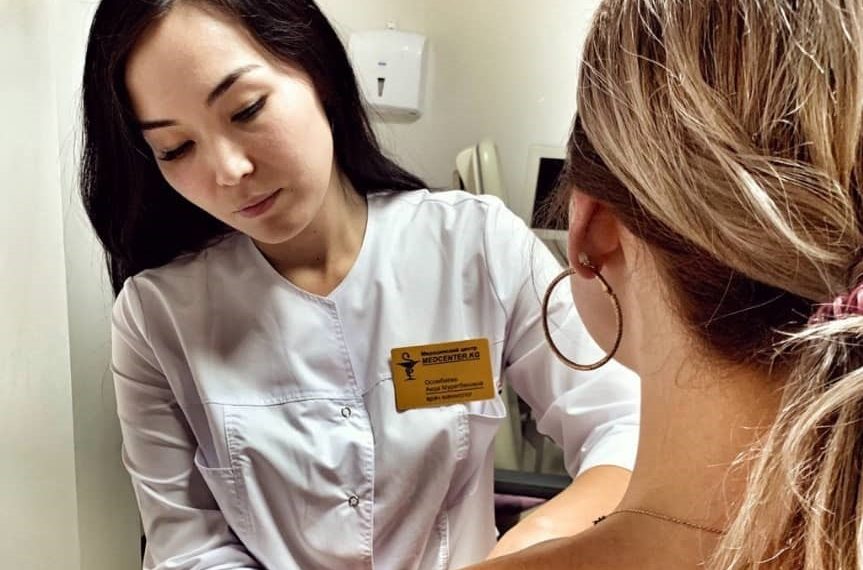 Көкүрөгүмдөн жагымсыз жыт чыгат. Эмне себептен болушу мүмкүн?