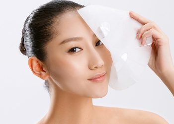 Бетимдеги кара точкаларды кантип кетирсе болот? Косметолог жооп берет