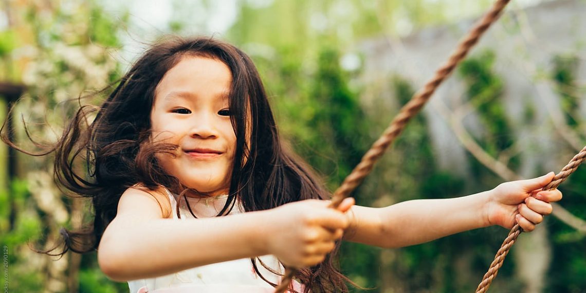 Кыздарды тарбиялаган энелер кетирген 5 жаңылыштык