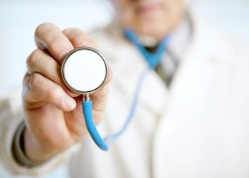 Эң маанилүү нерсе: 2030-жылга чейин мамлекет ден-соолугубузга кантип кам көрөт?