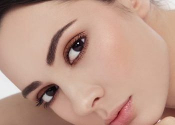 Боюңда бар кезде каш жасатууга болобу? Эксперт жооп берет