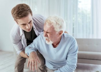 Биринчи жардам: Инсульттун белгилери