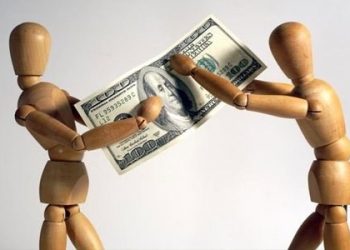 Алимент ала албай жүрөм. Соттун кыймылдайын деген оюу жок