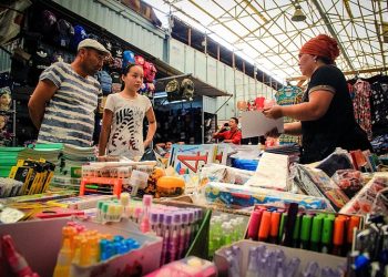 1-класс: Бир баланын китеп-дептерине 5000 сом кетеби?