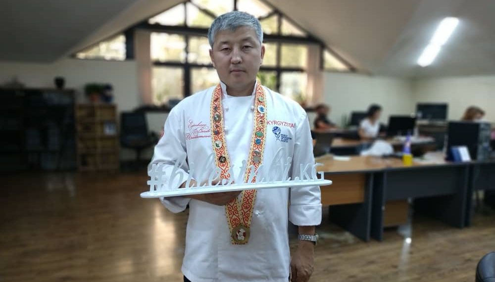 Берик Эгинбаев: "Ашпозчунун айлыгы 1000$ кем эмес"