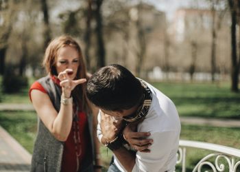 Аялымдын тили узун деген эркектин баяны