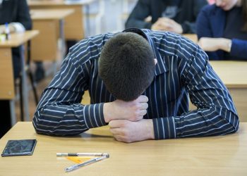 Бюджетте окуйм. Университеттен кетсем