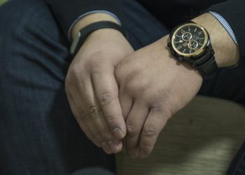 Балдызым көз кысып