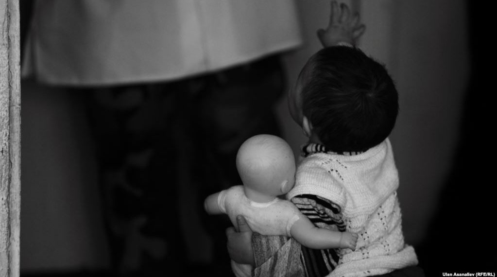 Каза болгон таежемдин баласын кантип асырап алсак болот?