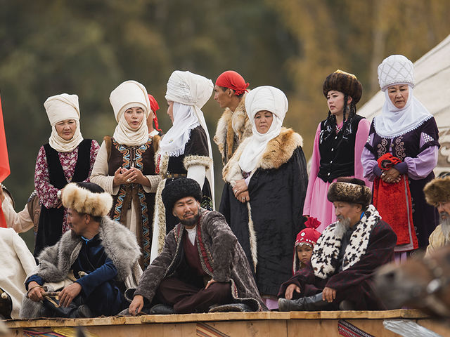 Туугандарды орусча атап бере алам десеңиз