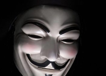 Паролду үч айда бир алмаштыруу керек. Аккаунтту коргоо жолдору