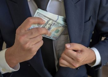 Юристтин кызматынан баш тартсам